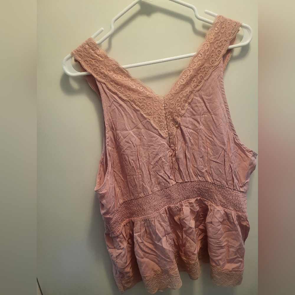 No boundaries lace top